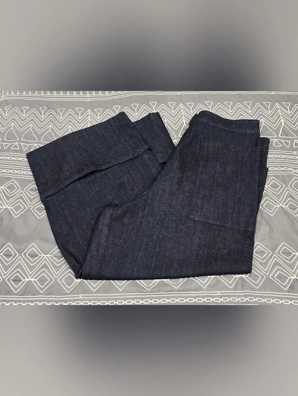 Kate Spade High Waisted Wide Leg Cropped Jeans Size 15/32
